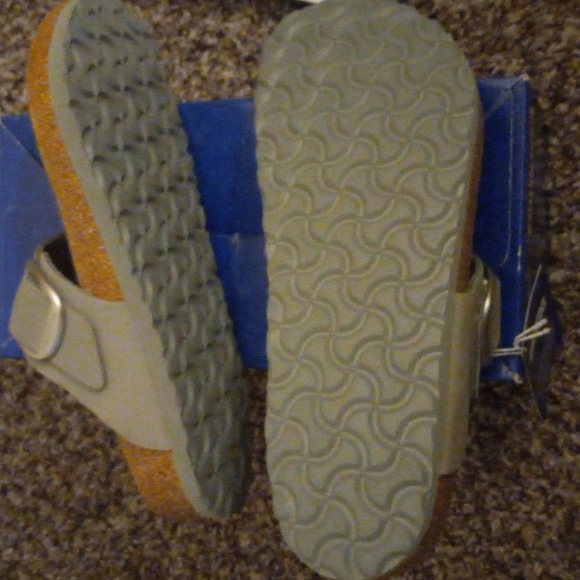 Birkenstock Thong Sandals- New - Picture 5 of 5